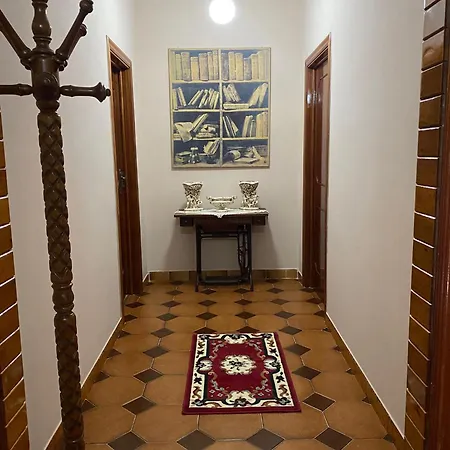 La Bouganville House * Naples