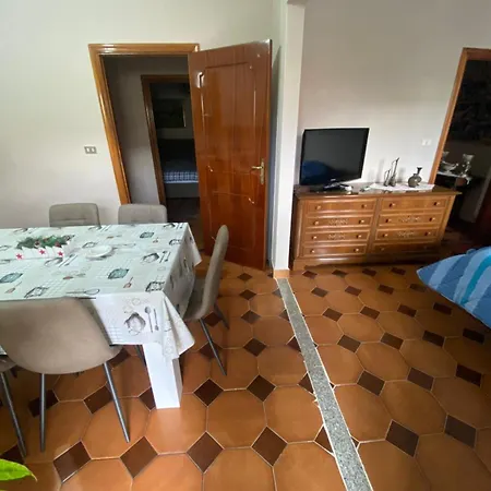 La Bouganville House * Naples